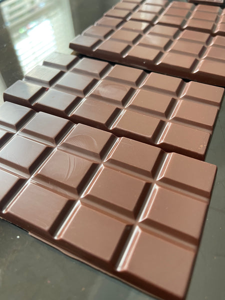 It's Amore: 46% Gianduja (Hazelnut Chocolate)